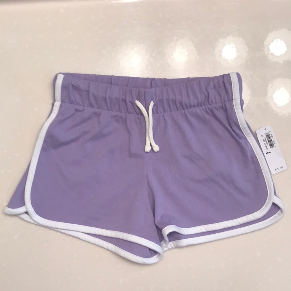 Girls Old Navy purple shorts, size medium (8) NWT